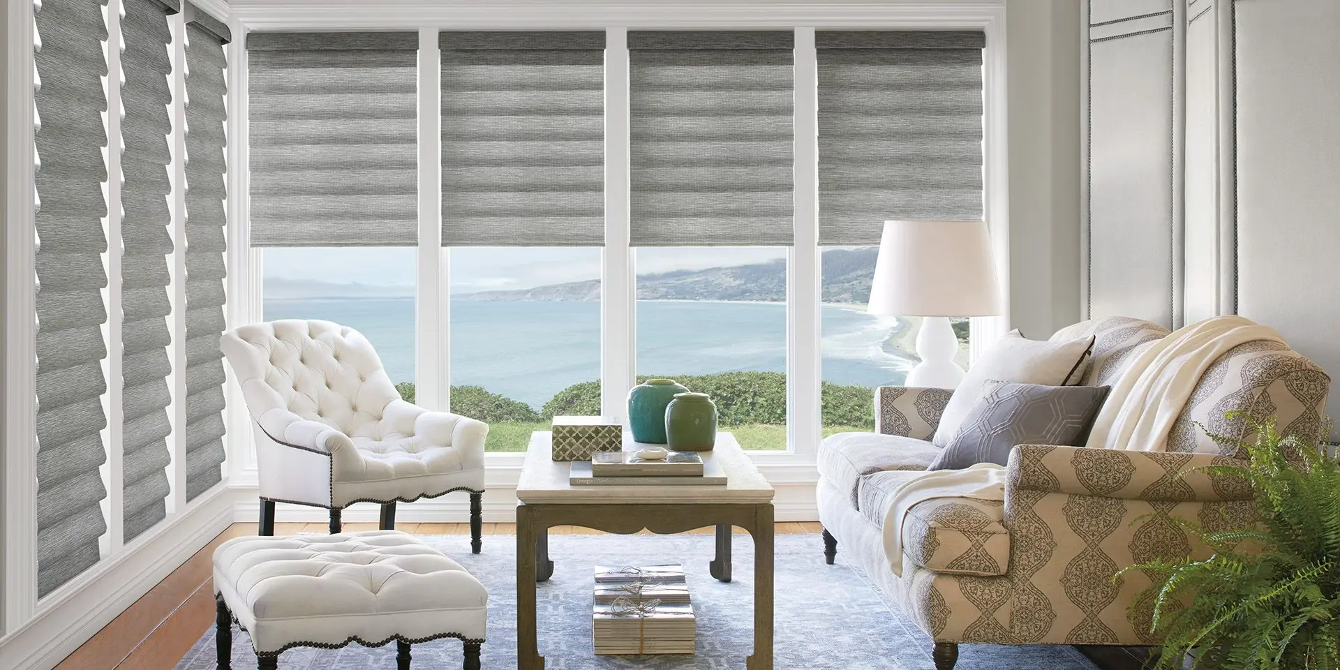 hunter douglas Vignette® Roman Shades