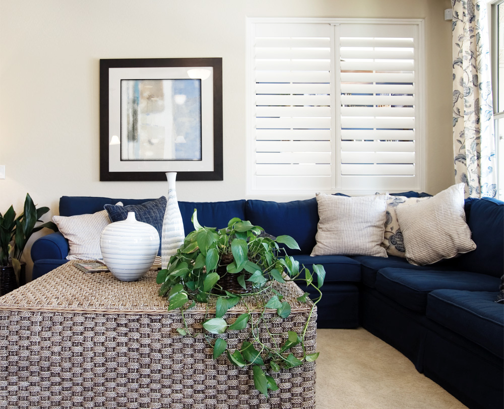 exus premium faux shutter